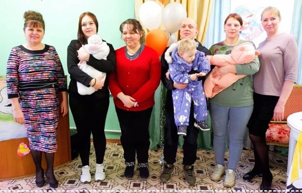 В Лухе провели церемонию имянаречения младенцев